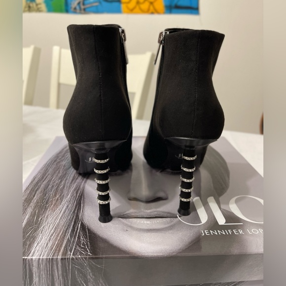 JLO Jennifer Lopez Black Booties (Brand new) - Picture 4 of 5